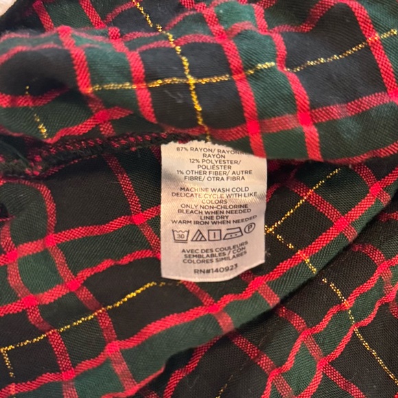 LOFT Black Red Green Gold Plaid V-Neck Blouse Puff Sleeve Top Women’s Shirt - Picture 14 of 16